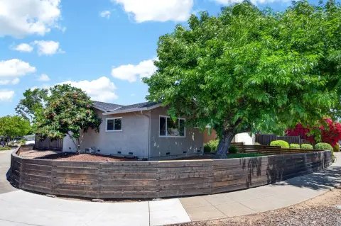 2393 Stratford Drive, San Jose, photo 2